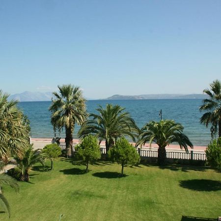 Batis Hotel Livanátai 外观 照片