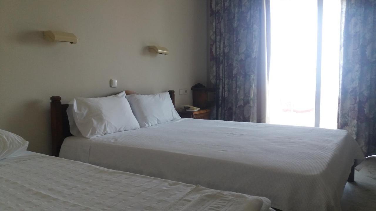 Batis Hotel Livanátai 外观 照片