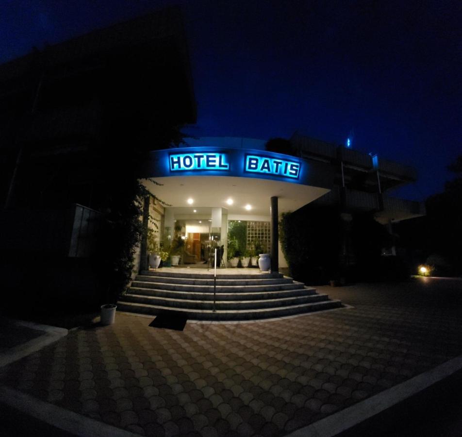 Batis Hotel Livanátai 外观 照片