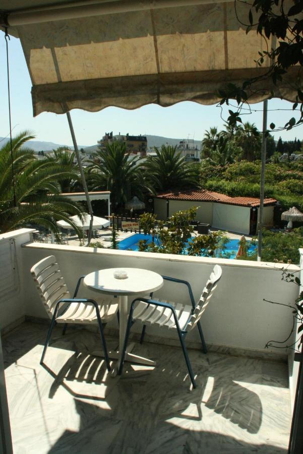 Batis Hotel Livanátai 外观 照片
